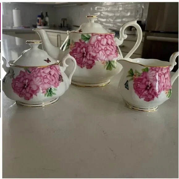 Royal Albert Miranda Kerr PInk Peonies Friendship 3-Piece Tea Set NWT - Picture 5 of 5